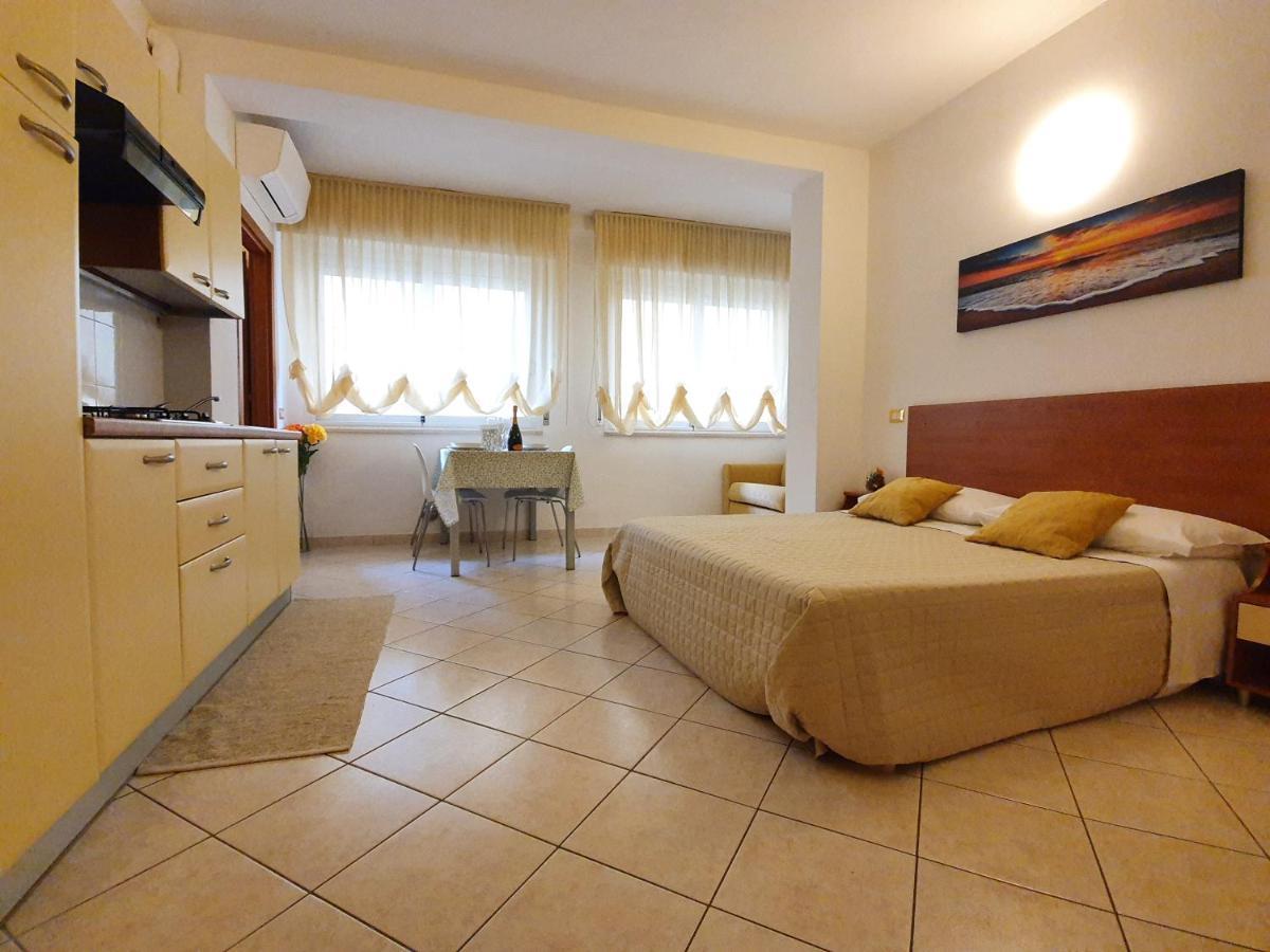 Residence Special Римини Экстерьер фото