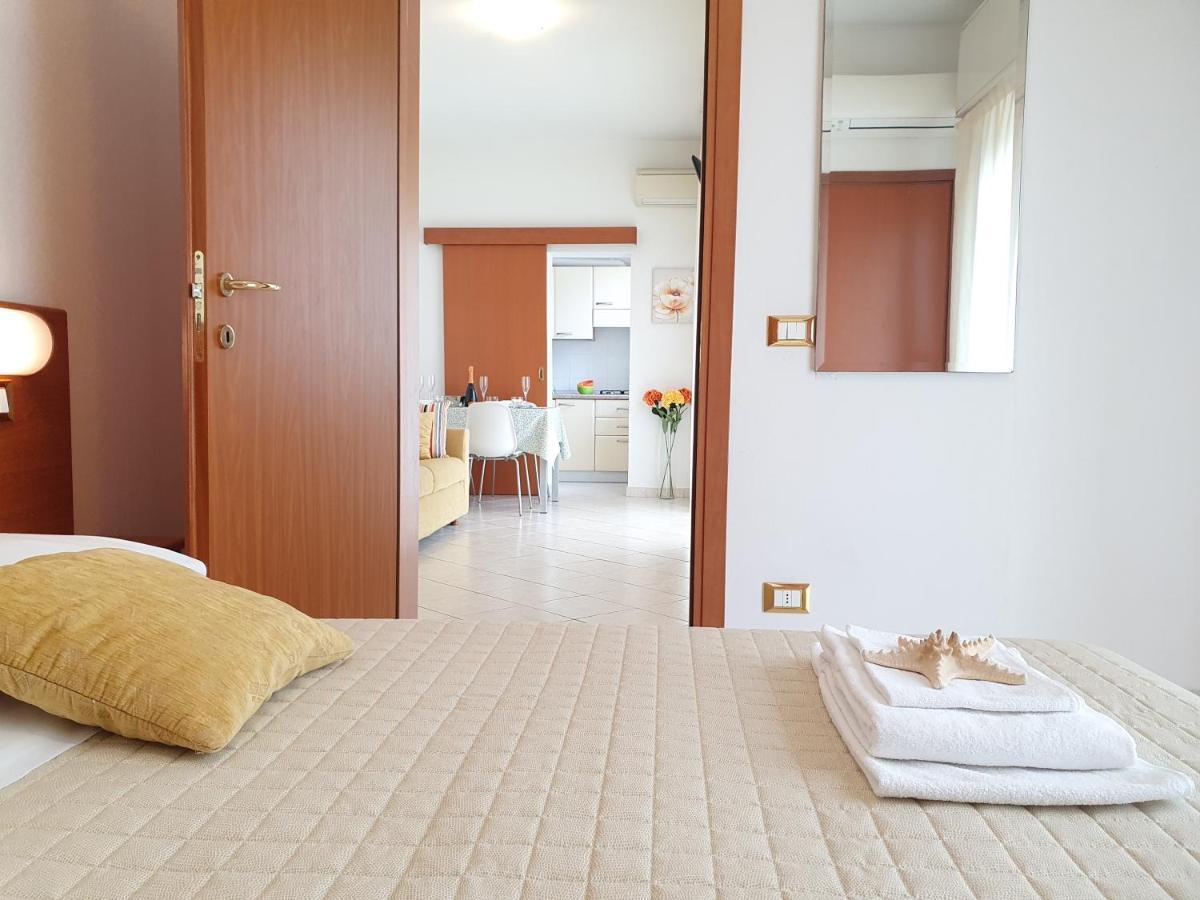 Residence Special Римини Экстерьер фото