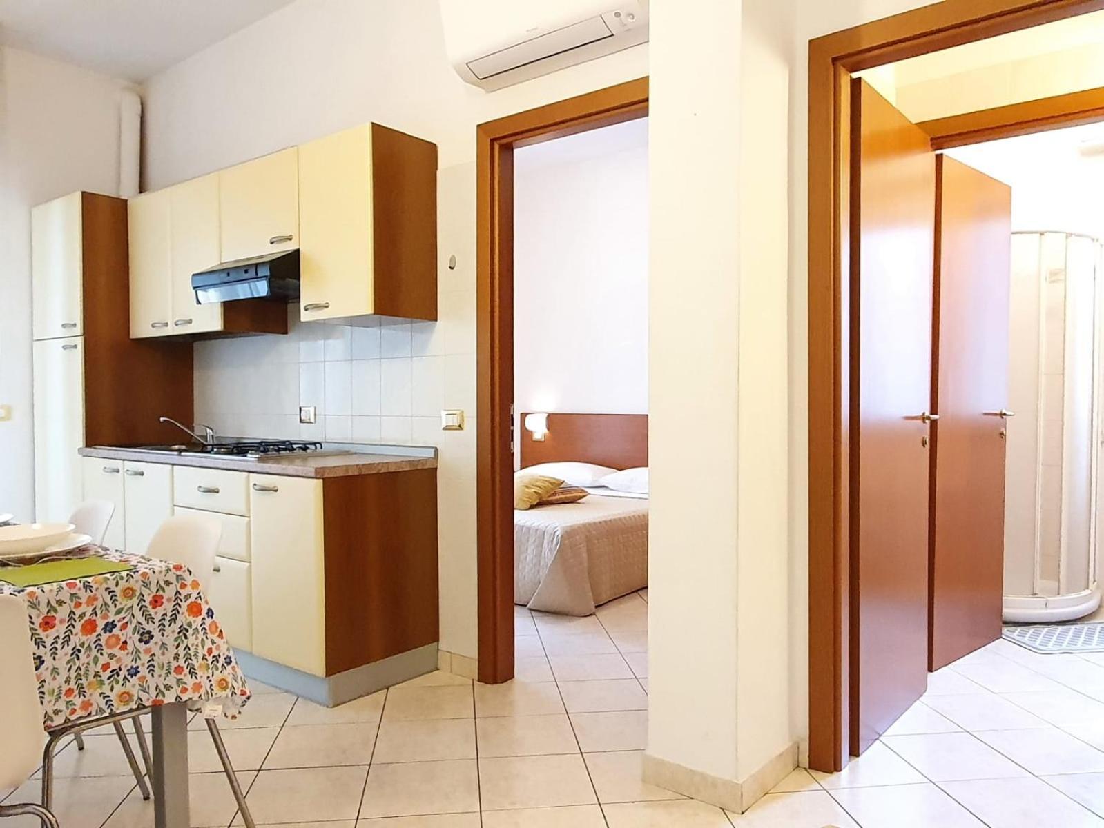 Residence Special Римини Экстерьер фото